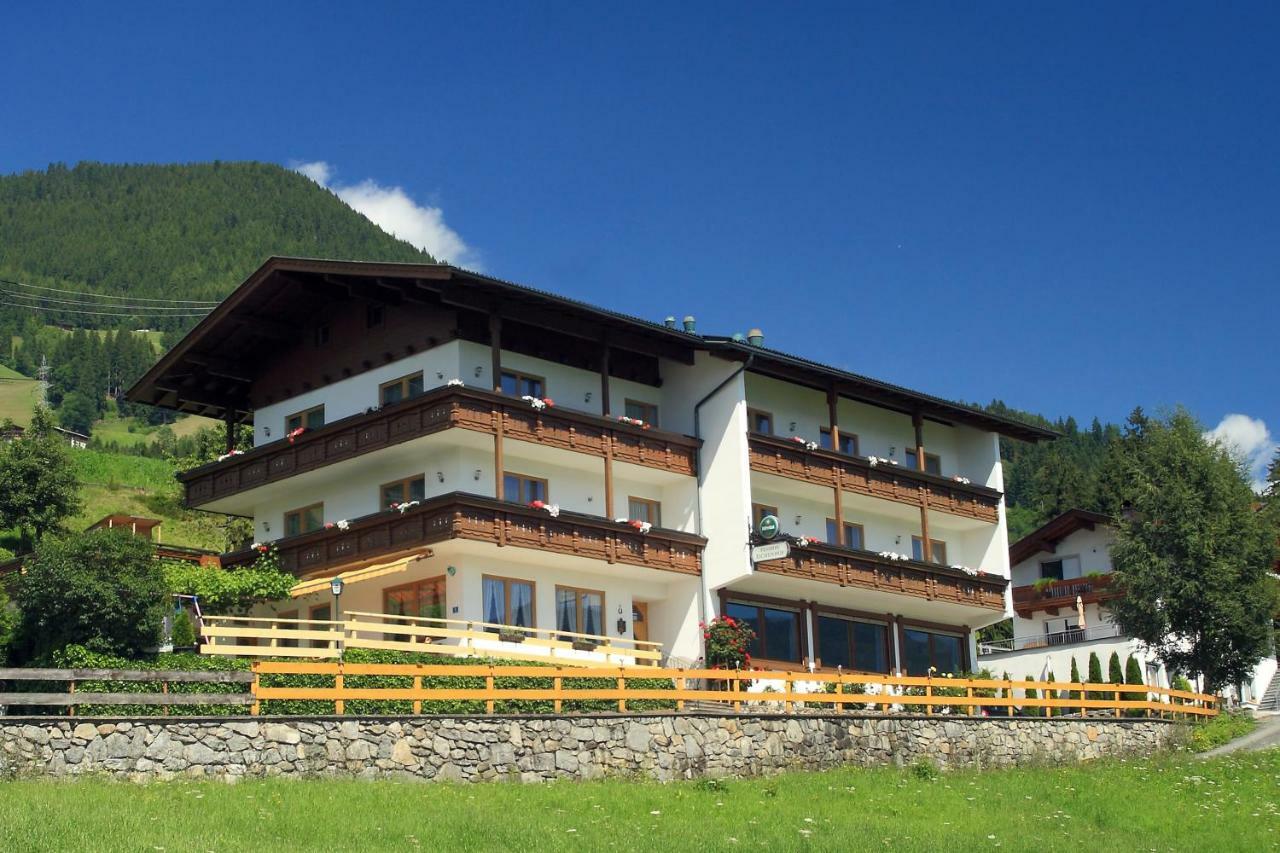 Hotel Pension Eichenhof Ried im Zillertal Exteriör bild