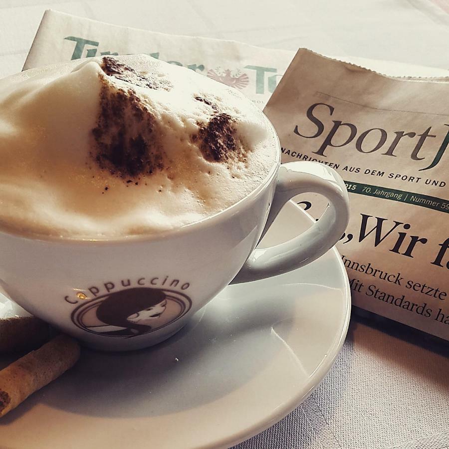 Hotel Pension Eichenhof Ried im Zillertal Exteriör bild
